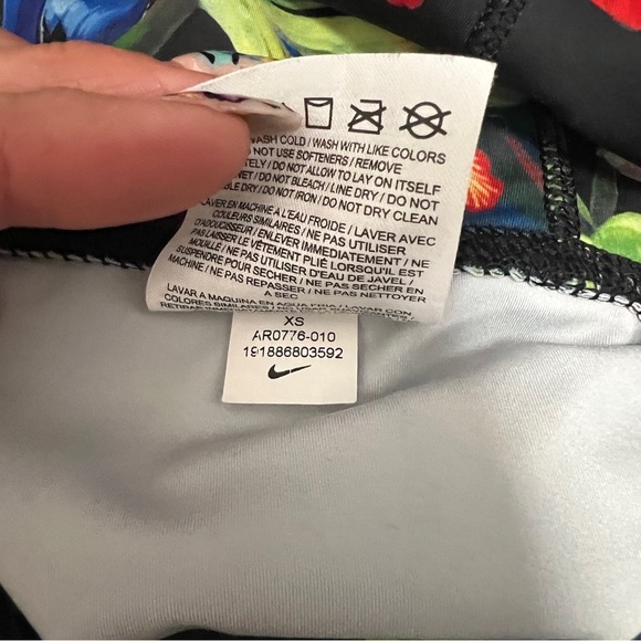 Nike Women's Power Active Sport HighWaist Training Hiking Floral Pants - Picture 9 of 9